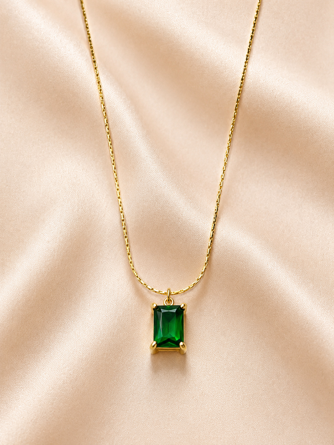 Emerald Horizon Golden Chain Pendant